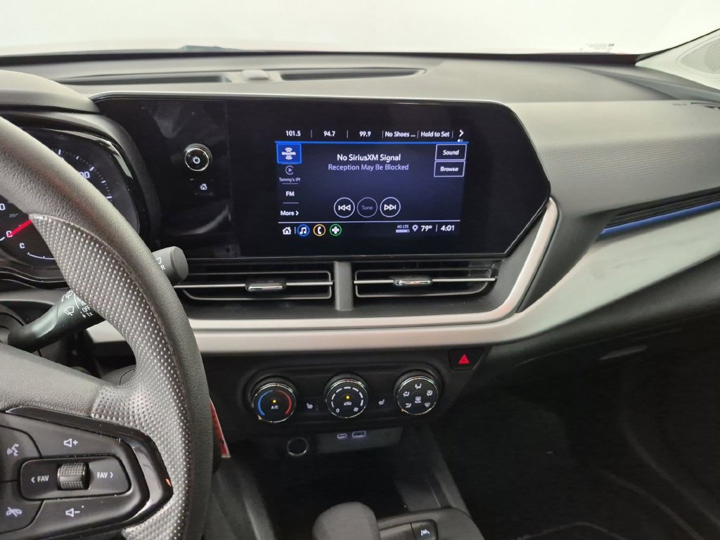 Certified 2024 Chevrolet Trax LS w/ LS Convenience Package FWD image 22