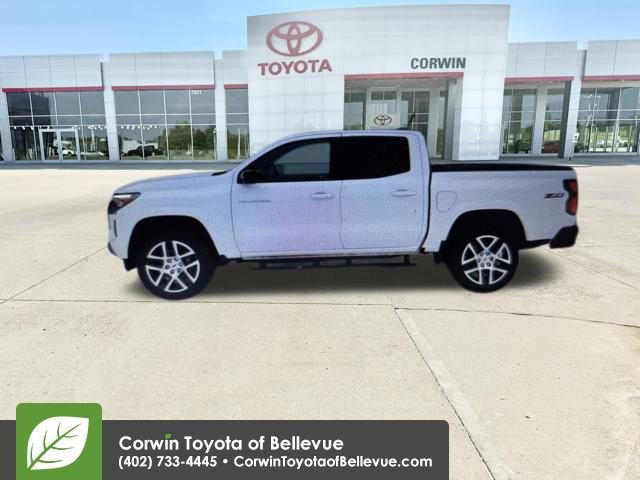 Used 2023 Chevrolet Colorado Z71 w/ Z71 Convenience Package 2 AWD/4WD image 17