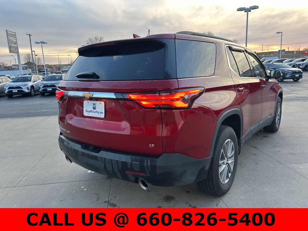 Used 2023 Chevrolet Traverse LT image 10