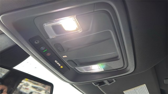 Used 2022 Chevrolet Silverado 1500 LT image 23