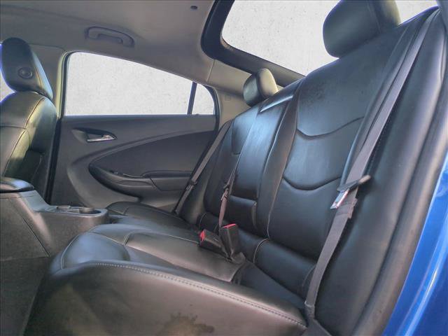 Used 2017 Chevrolet Volt Premier w/ Driver Confidence II Package FWD image 19