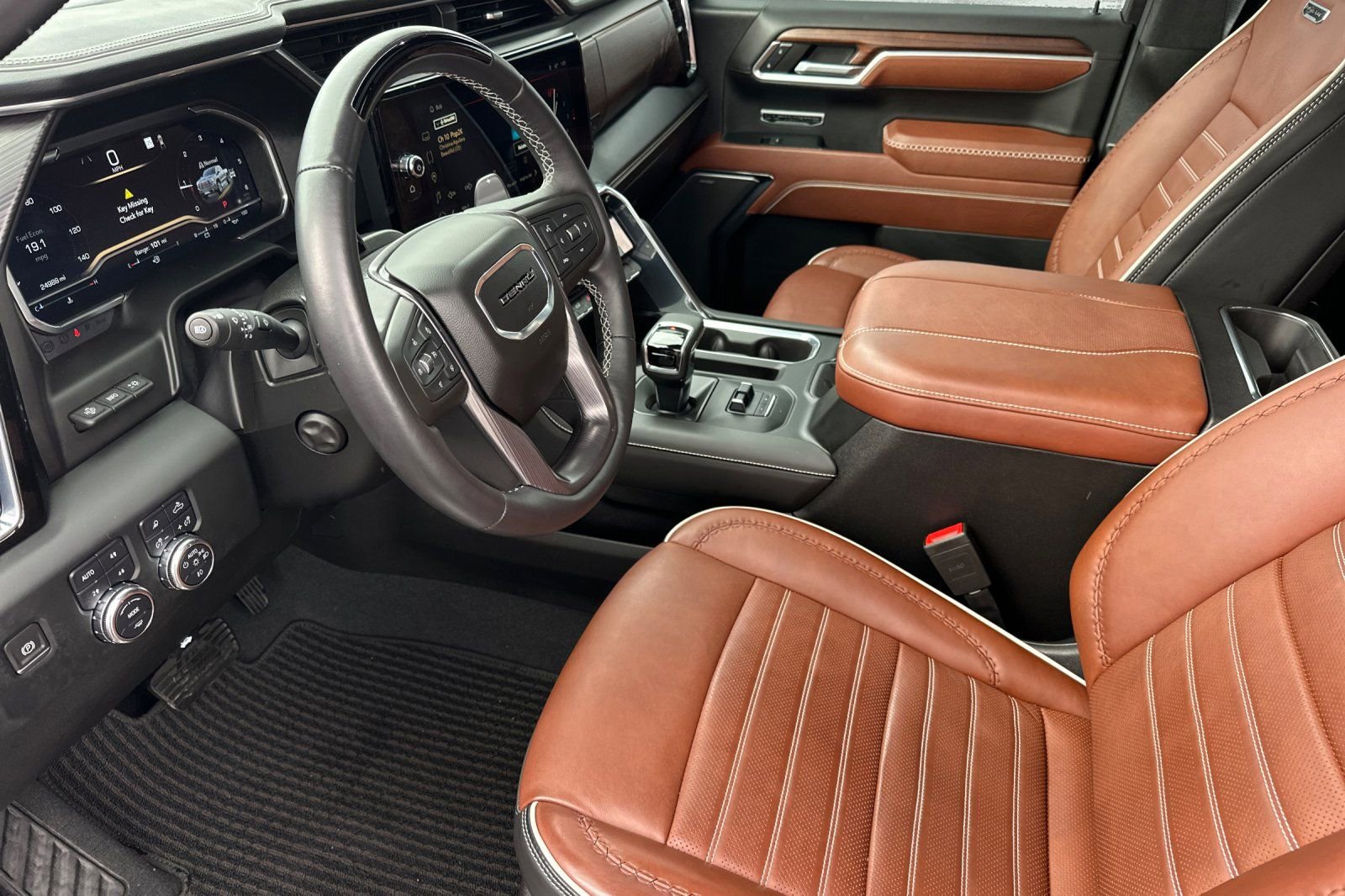 Used 2023 GMC Sierra 1500 Denali Ultimate image 10