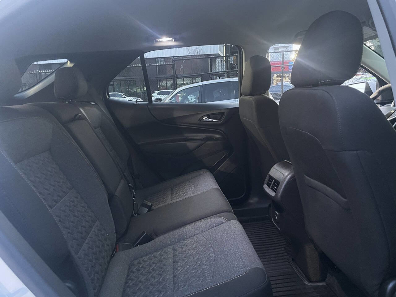 Used 2024 Chevrolet Equinox LT w/ Driver Convenience Package image 18