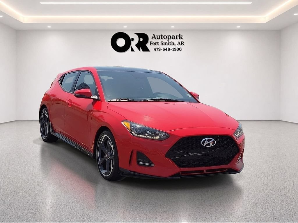Used 2020 Hyundai Veloster FWD image 1