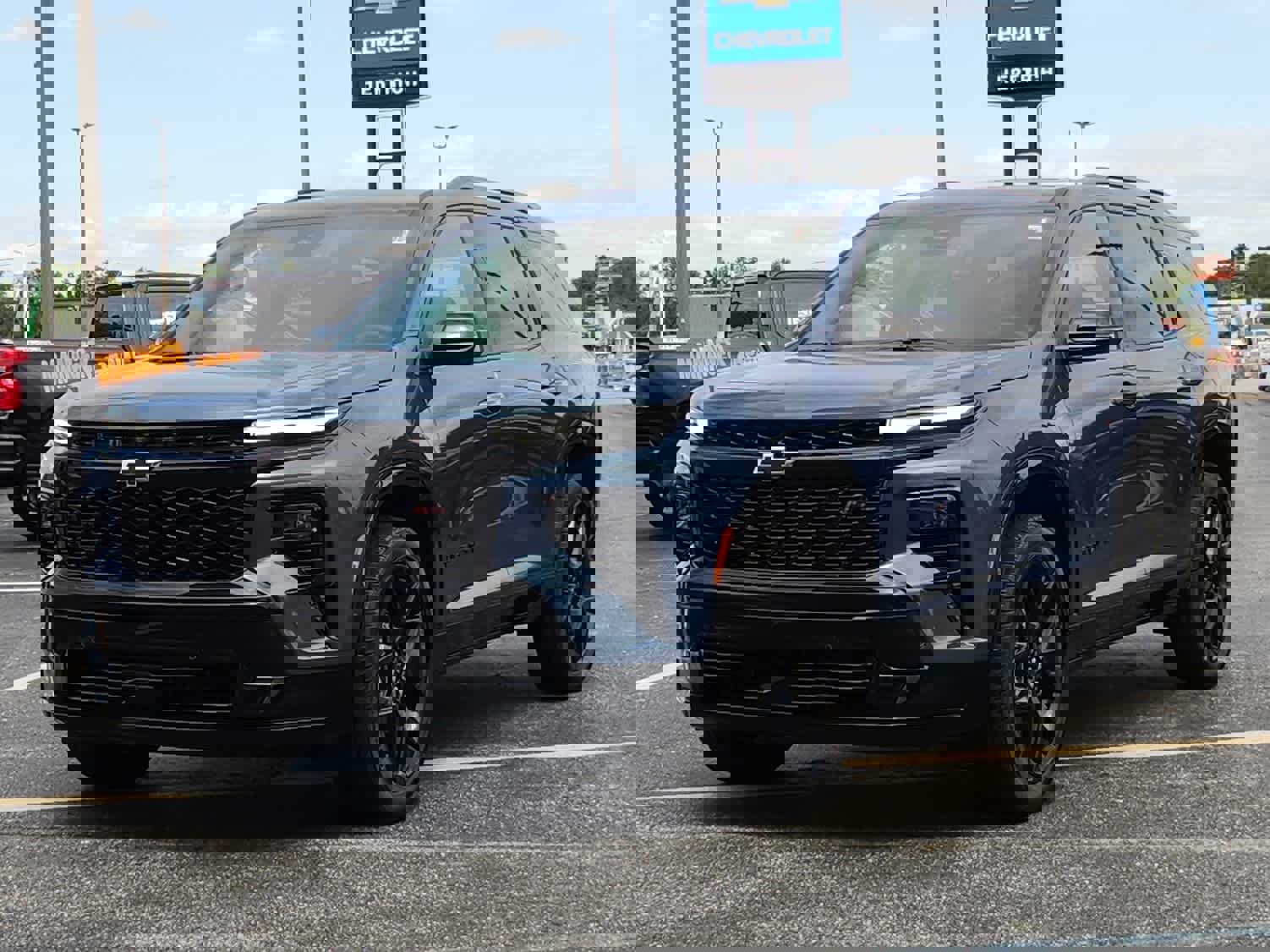 New 2026 Chevrolet Traverse RS w/ LPO, Floor Liner Package image 1