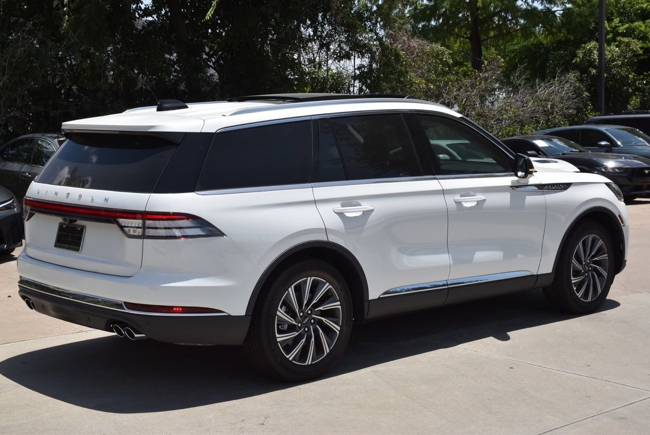 New 2026 Lincoln Aviator 2WD image 6