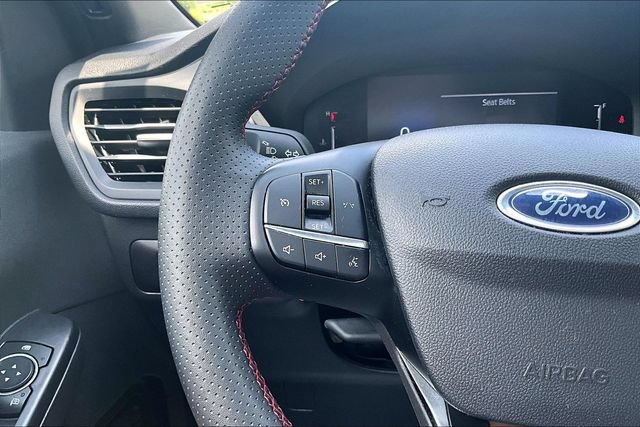 Used 2025 Ford Escape ST-Line FWD image 17