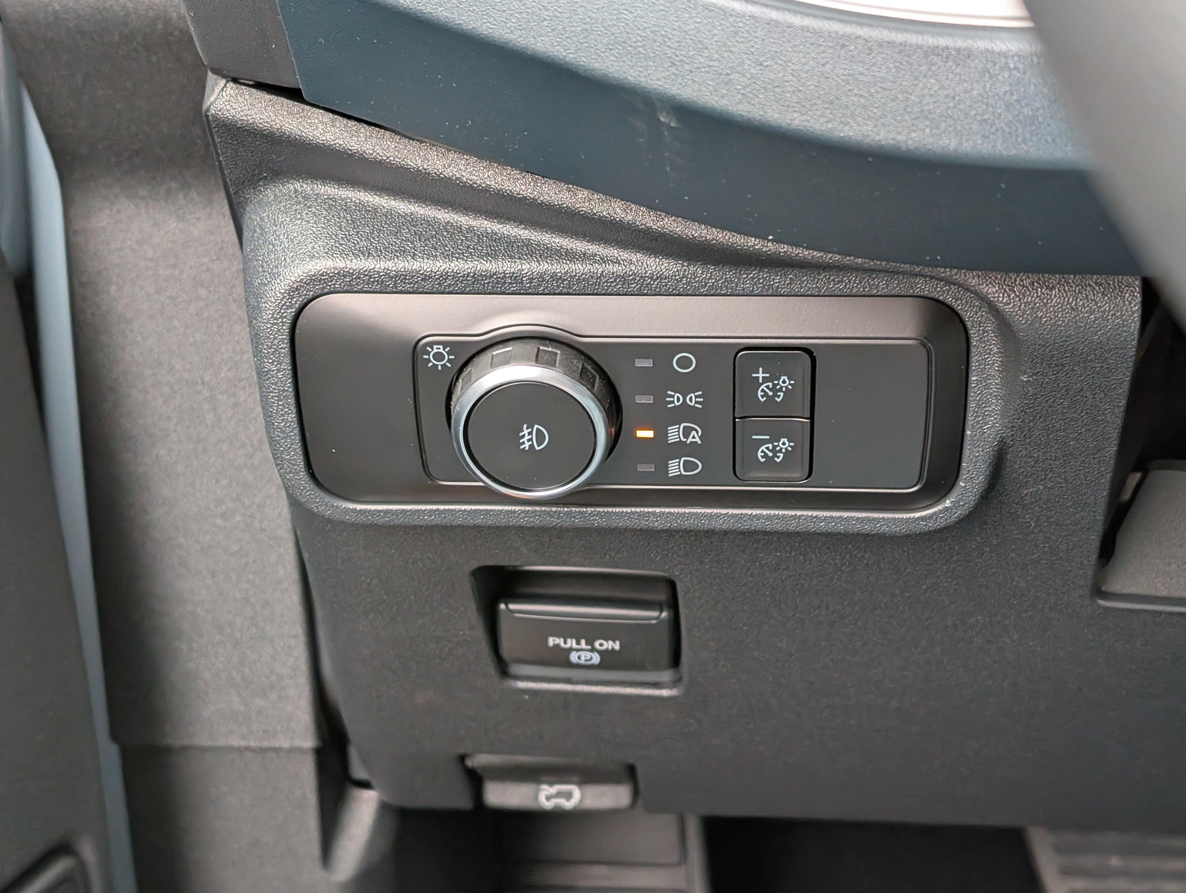 New 2025 Ford Bronco Heritage Edition image 14