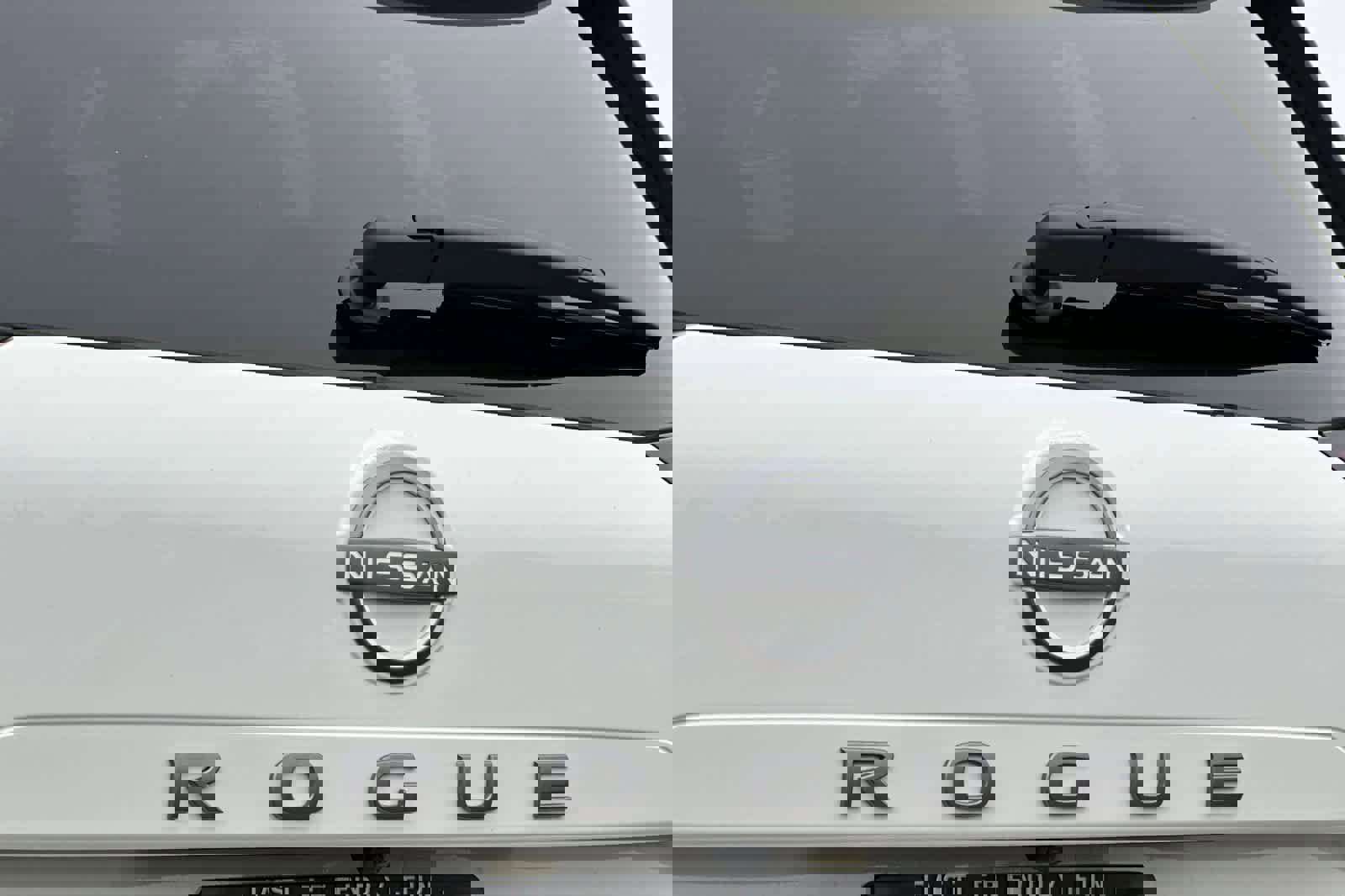 New 2026 Nissan Rogue S image 25