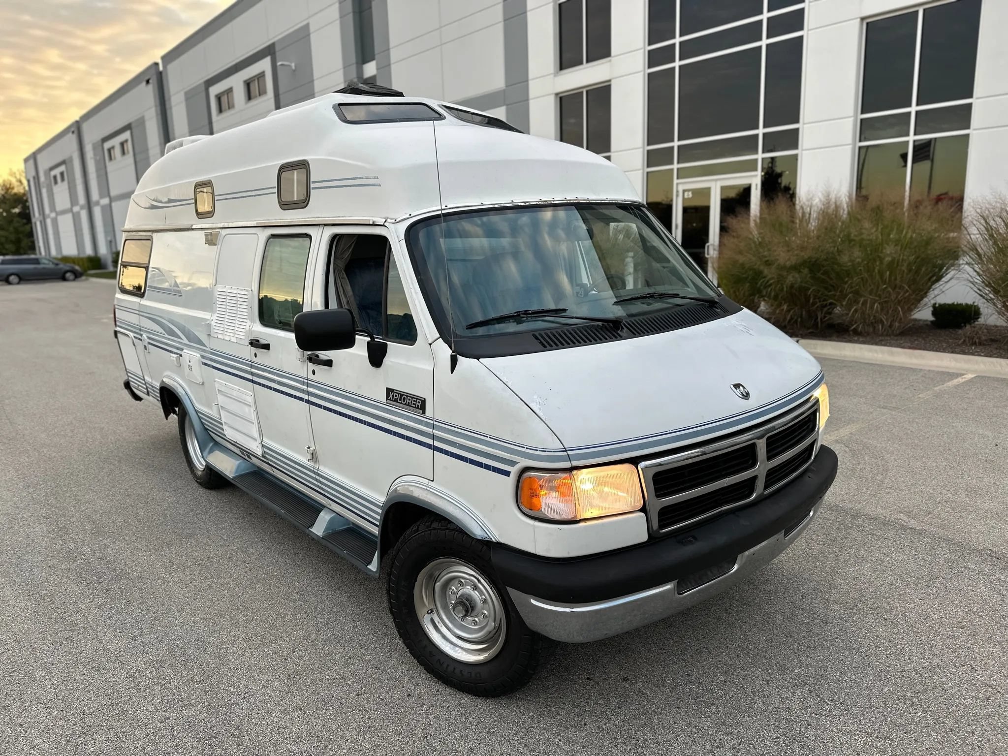 Used 1997 Dodge B3500 RWD image 15