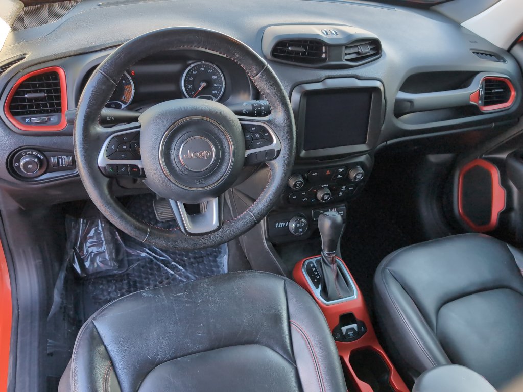 Used 2021 Jeep Renegade Trailhawk image 10
