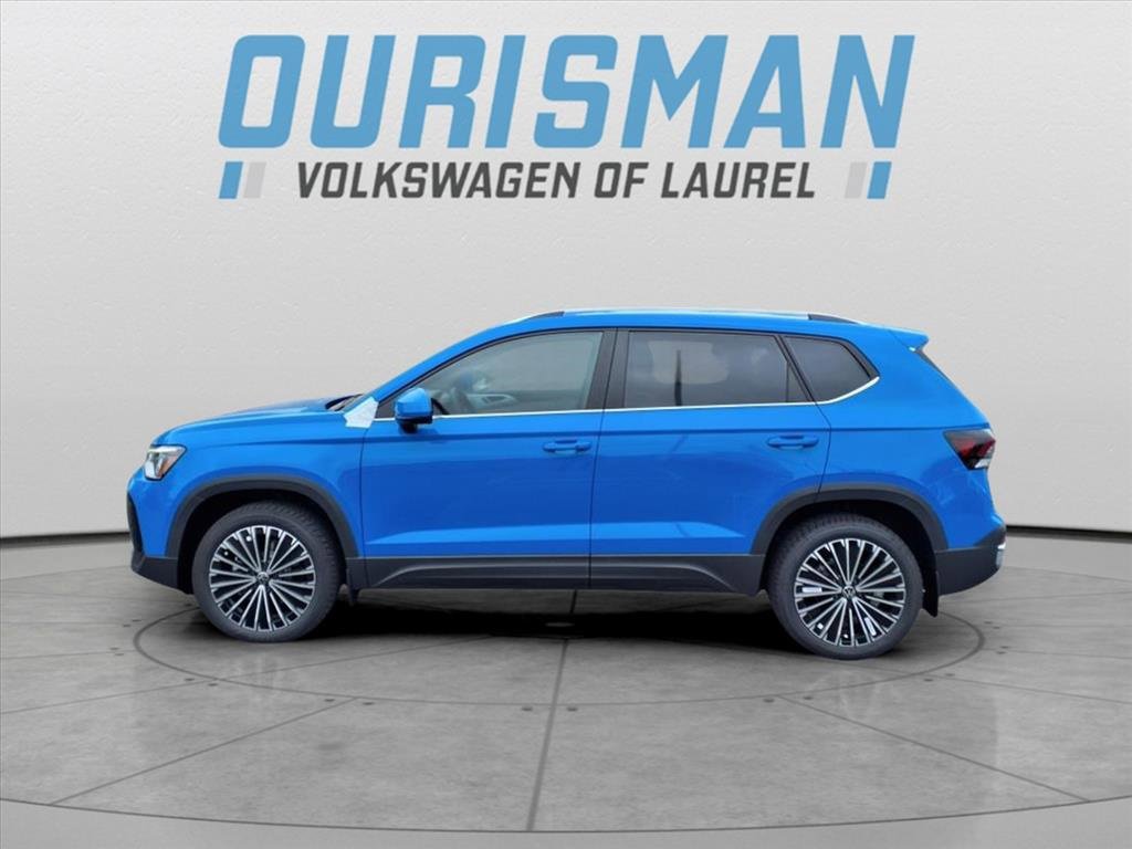 New 2025 Volkswagen Taos SE image 6