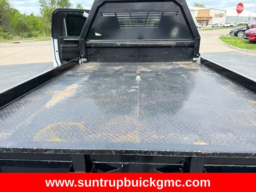 Used 2024 Chevrolet Silverado 2500 LT w/ Convenience Package image 25