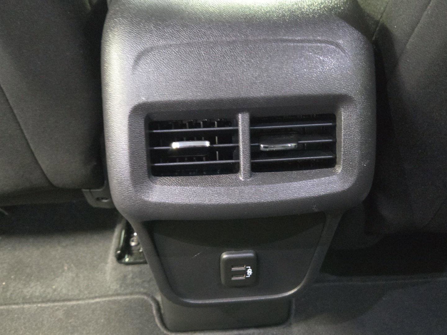 Used 2024 Chevrolet Equinox LT image 24