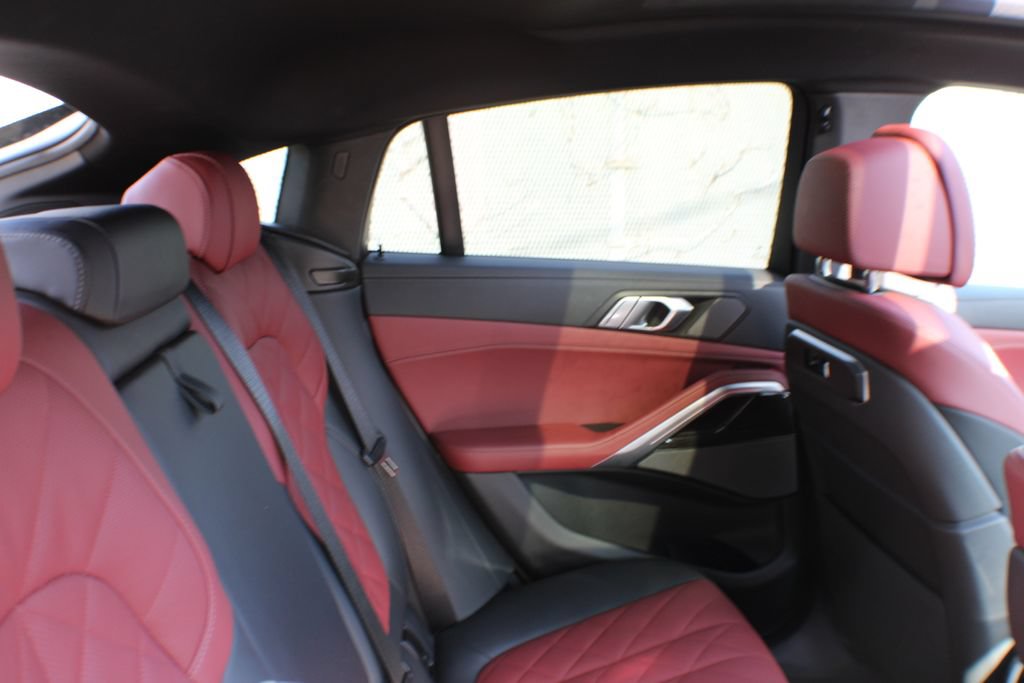 Used 2026 BMW X6 xDrive40i w/ Climate Comfort Package AWD/4WD image 26