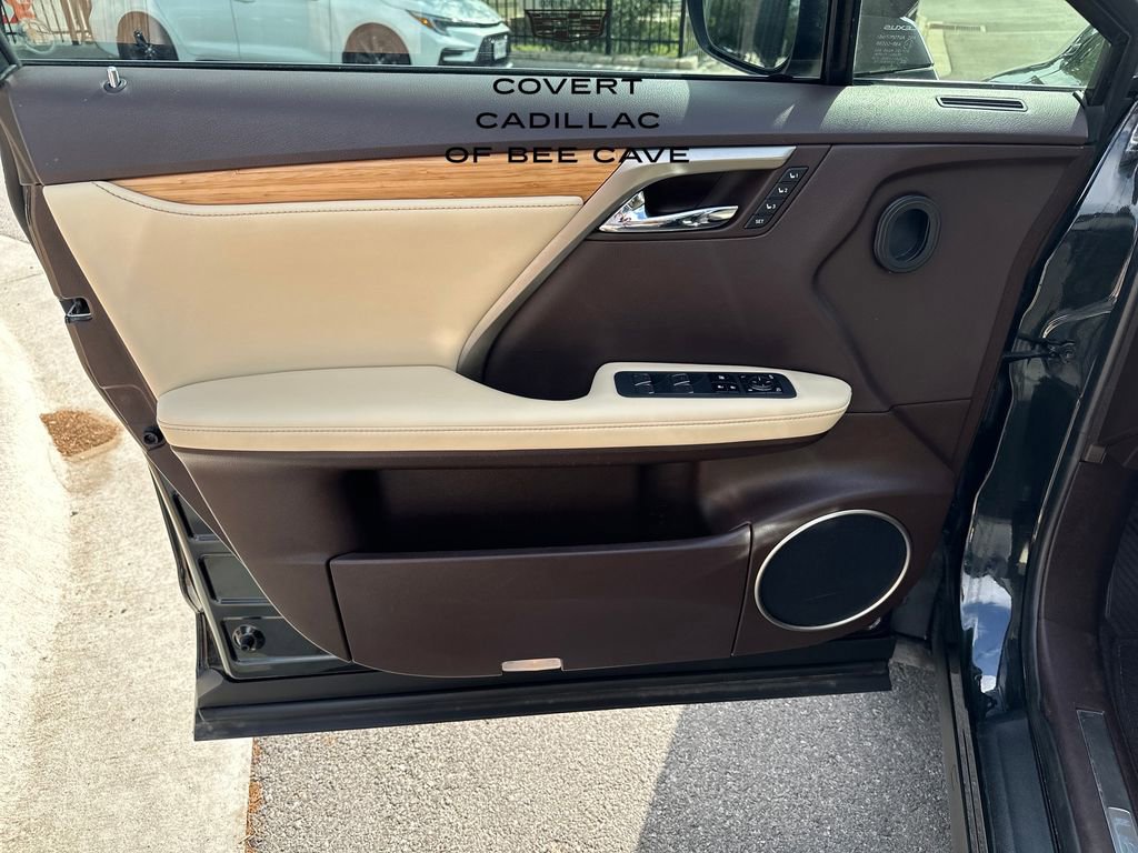 Used 2020 Lexus RX 350L FWD w/ Premium Package image 16