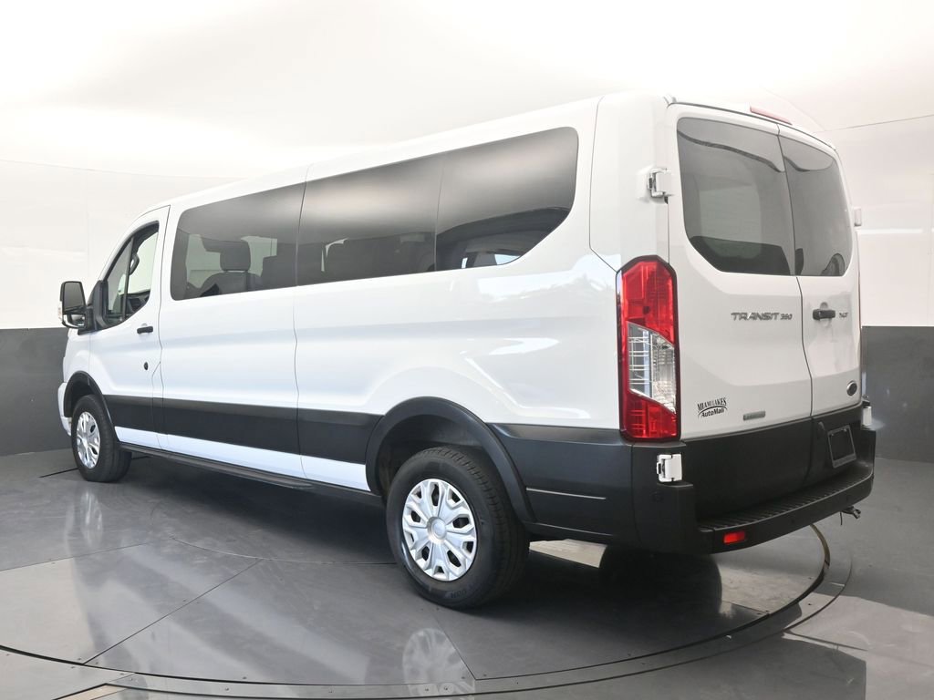 Used 2023 Ford Transit 350 XLT image 4