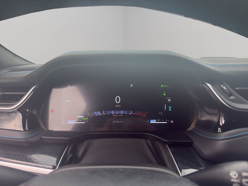 Used 2023 Jeep Grand Cherokee Trailhawk w/ Luxury Tech Group III image 30