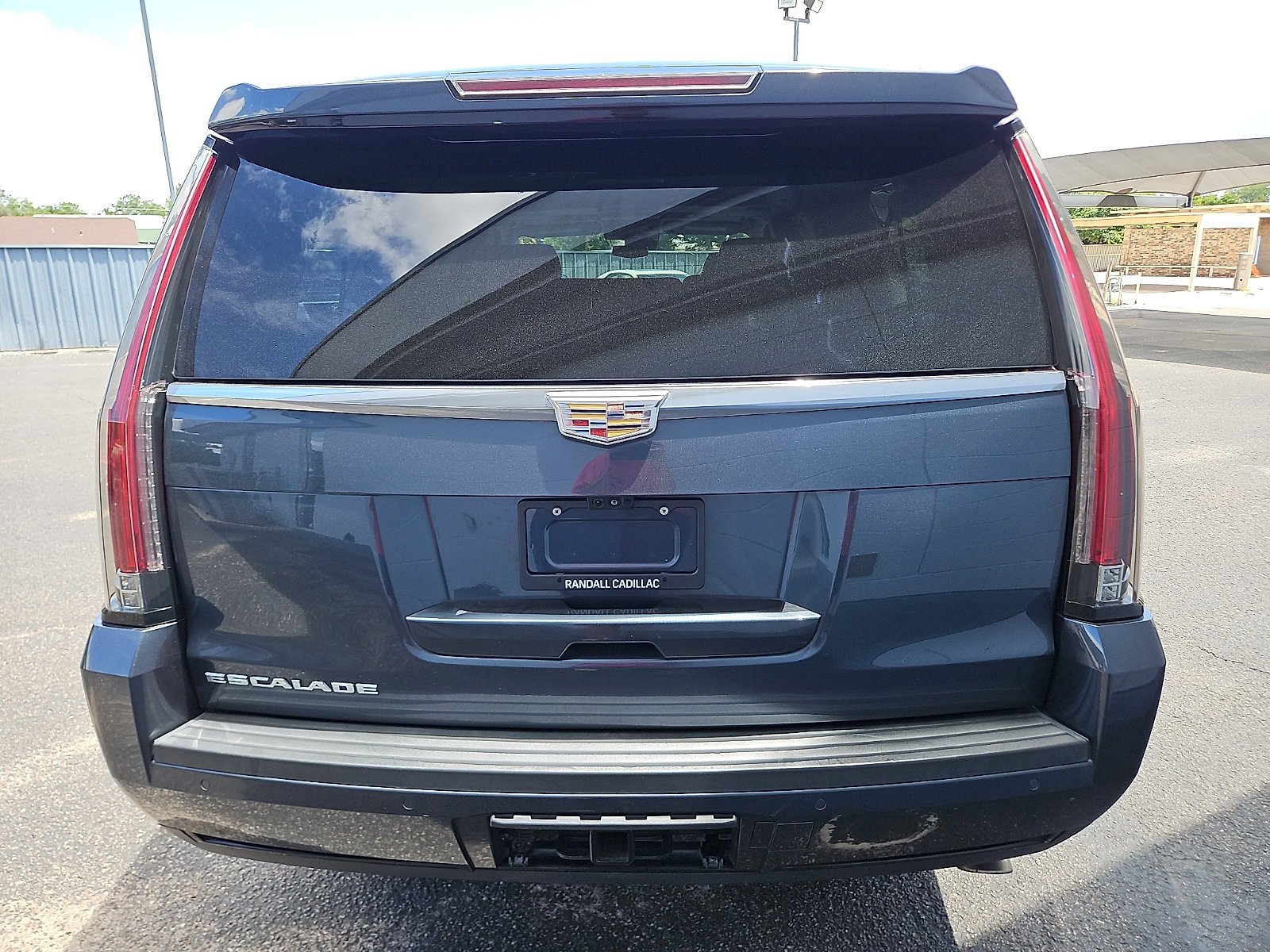 Used 2020 Cadillac Escalade ESV Luxury AWD/4WD image 4
