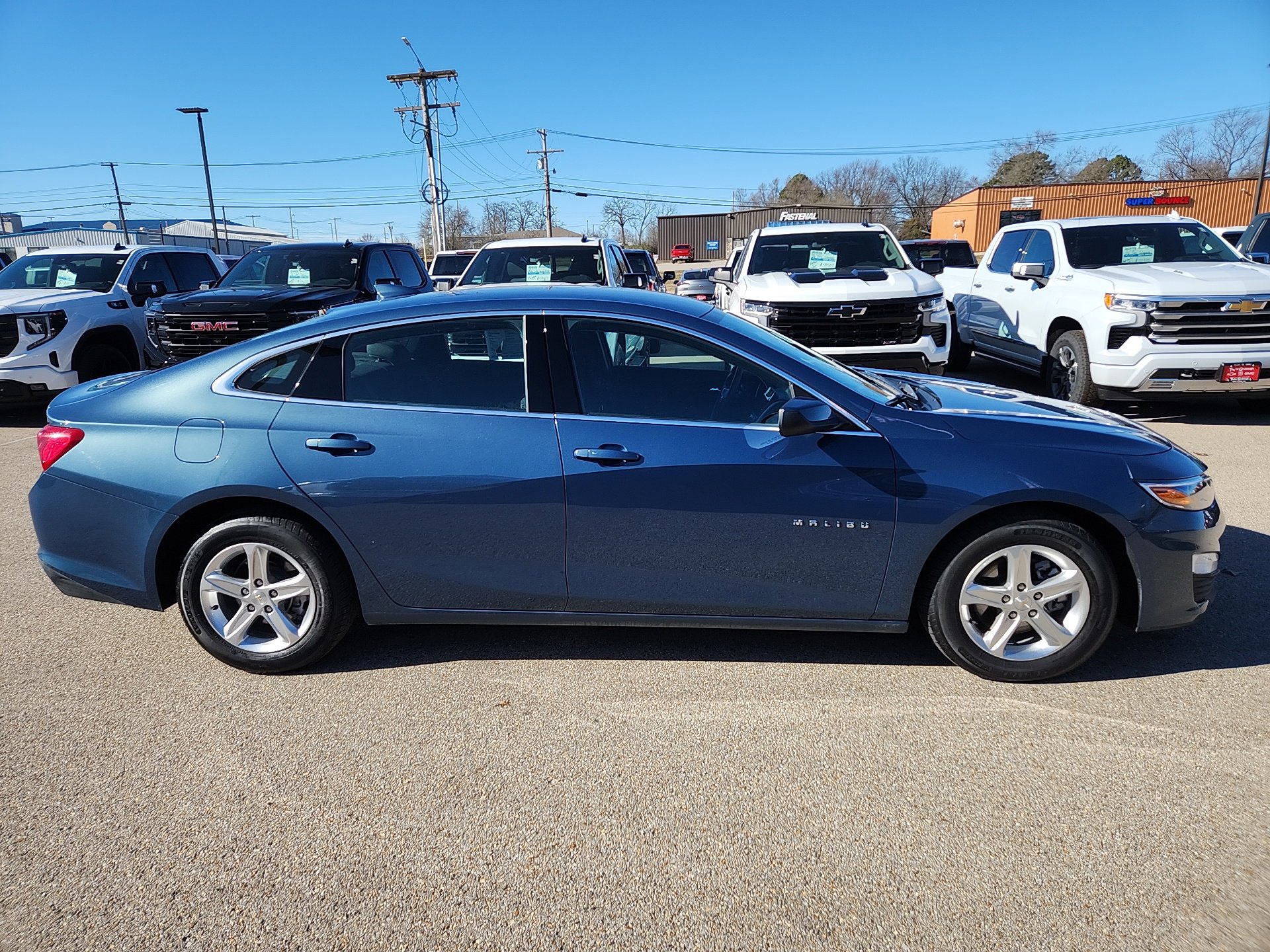 Used 2024 Chevrolet Malibu LT image 9