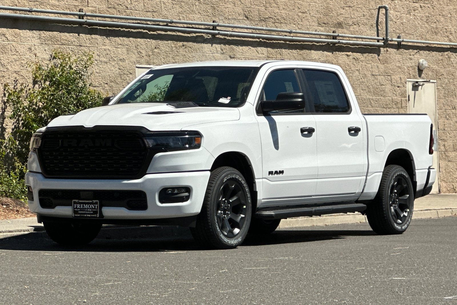 New 2026 RAM 1500 Express AWD/4WD image 7
