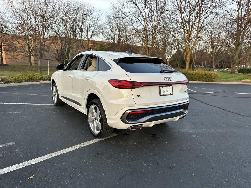 New 2025 Audi Q5 Prestige image 5