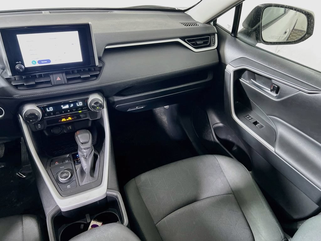 Certified 2025 Toyota RAV4 XLE AWD/4WD image 20