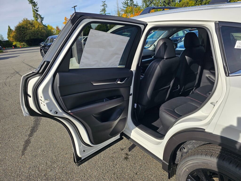 New 2025 MAZDA CX-5 Carbon Edition image 22