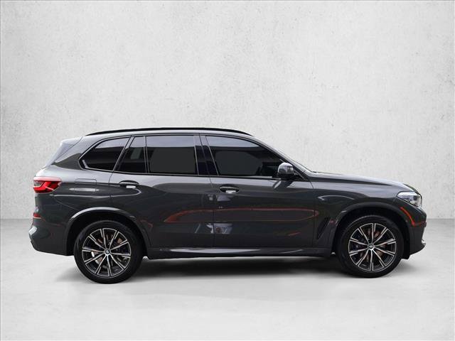 Used 2023 BMW X5 M50i w/ Parking Assistance Package AWD/4WD image 5