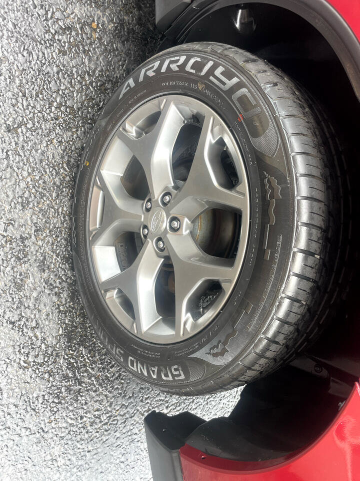 Used 2016 Subaru Forester 2.5i Touring w/ Eyesight & Navigation System image 16