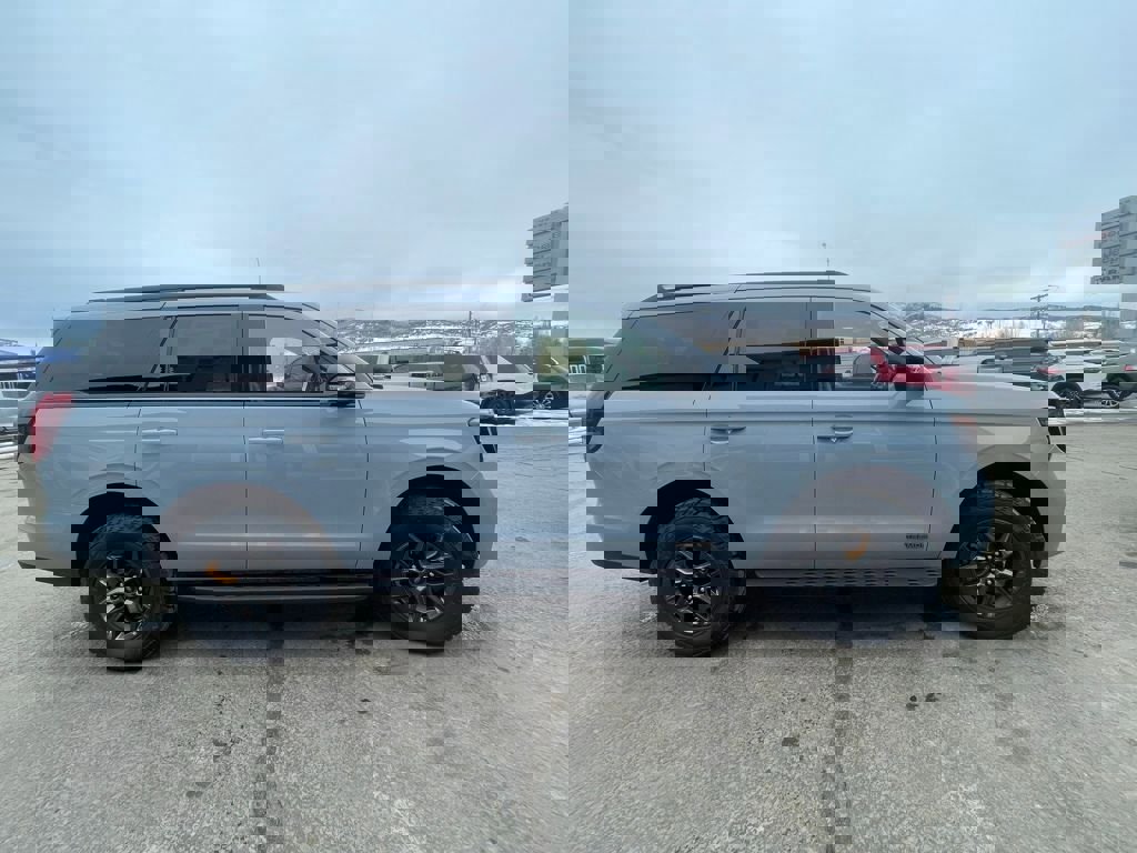 New 2026 Ford Expedition Tremor image 8
