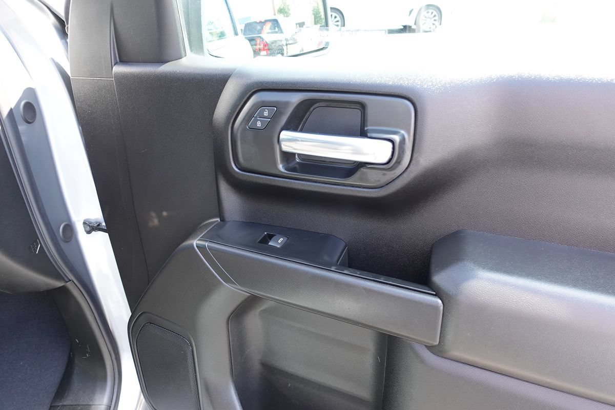 Used 2024 Chevrolet Silverado 1500 Custom AWD/4WD image 30