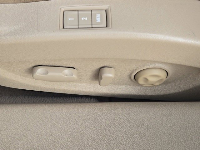 Used 2012 Buick LaCrosse Premium image 30