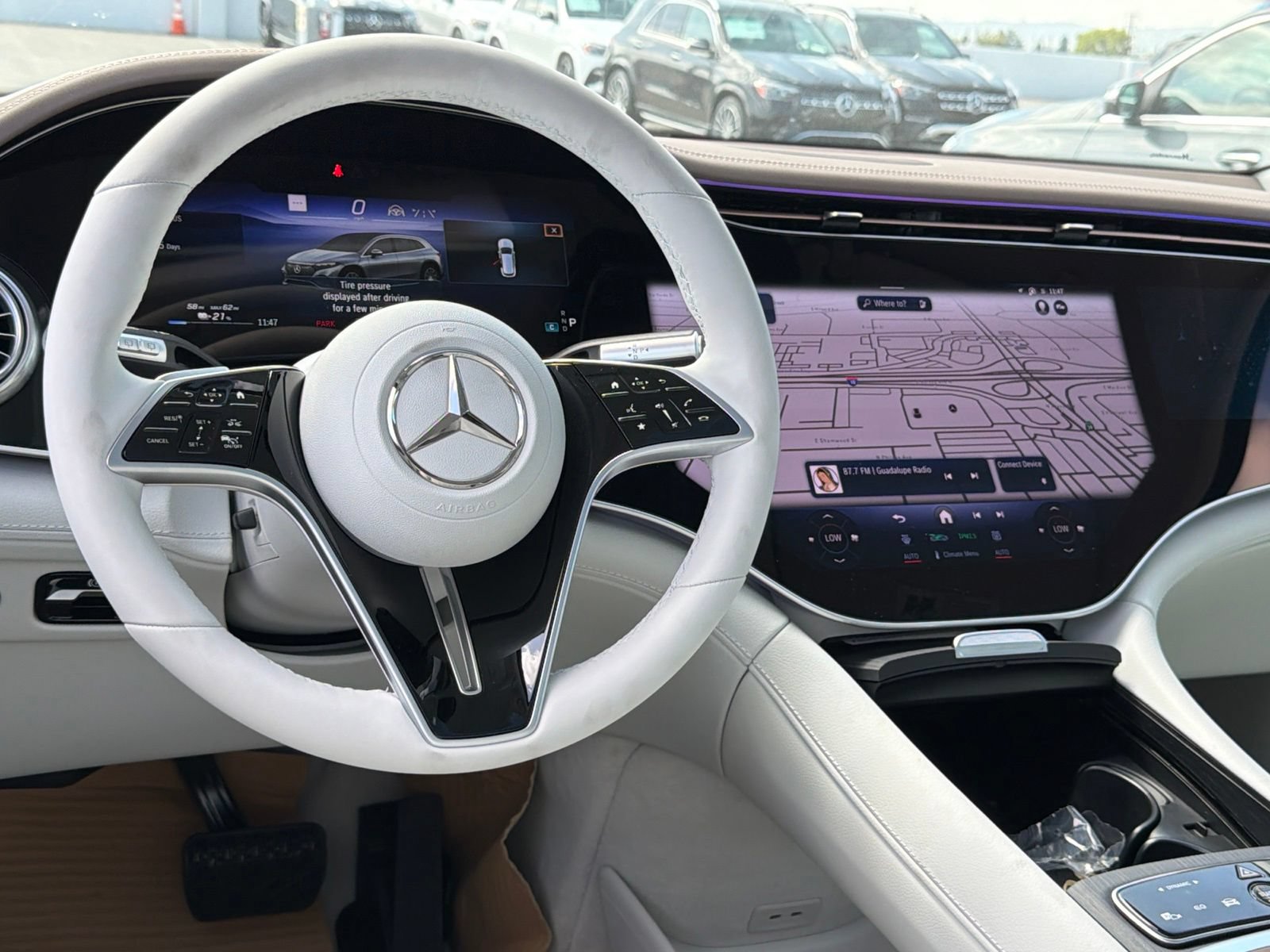 New 2027 Mercedes-Benz EQS 400 4MATIC SUV image 26