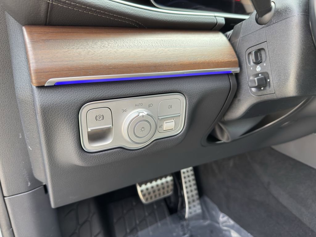 New 2026 Mercedes-Benz GLS 450 4MATIC image 18