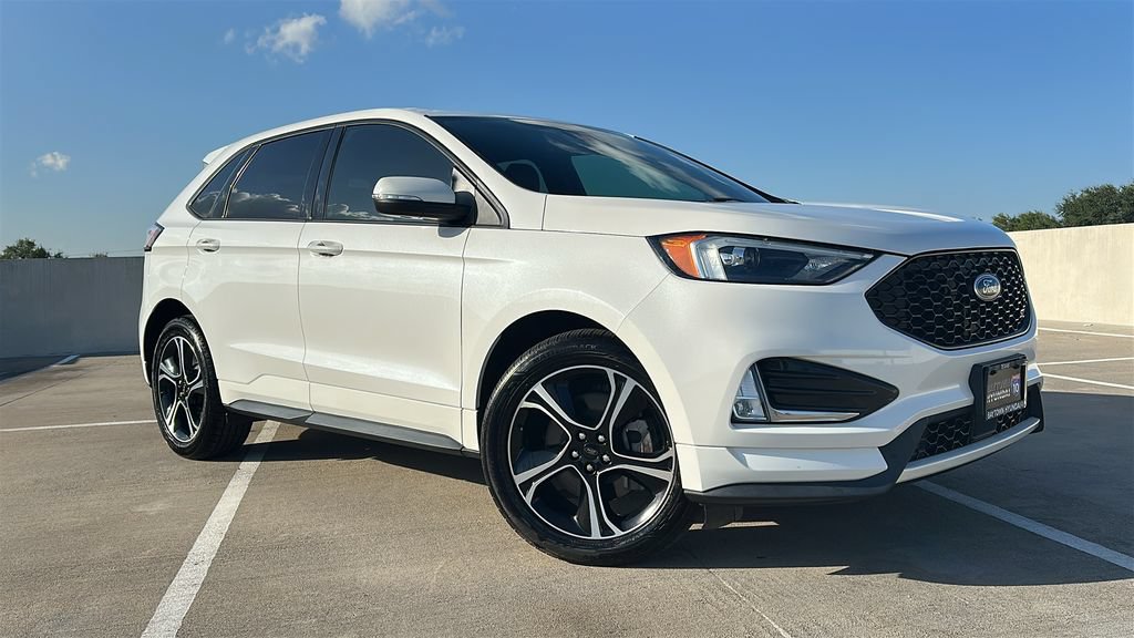 Used 2023 Ford Edge ST w/ Cargo Accessory Package AWD/4WD image 6
