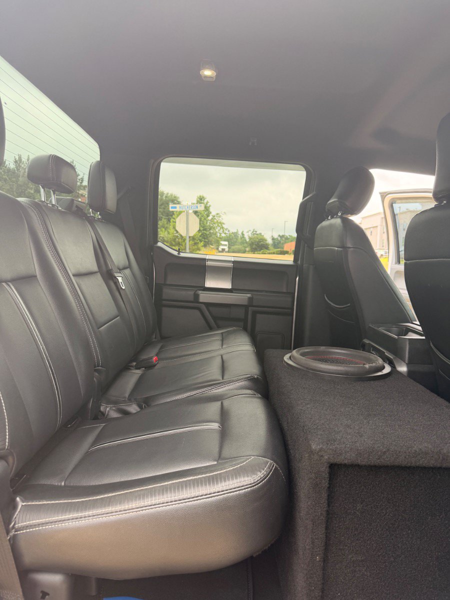 Used 2015 Ford F150 XLT w/ Equipment Group 301A Mid AWD/4WD image 26