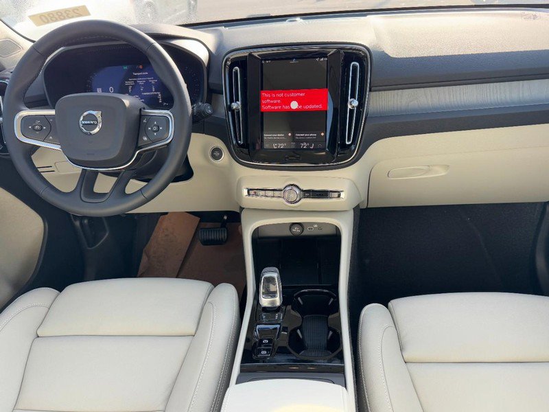 New 2026 Volvo XC40 B4 Plus w/ Climate Package image 6