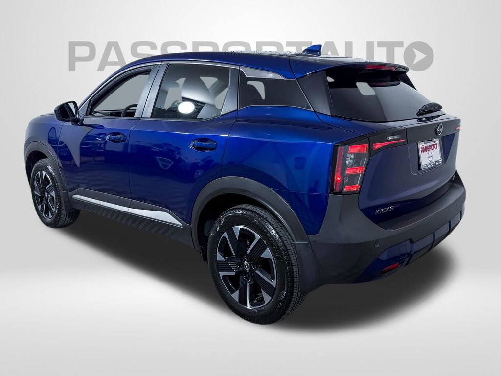 Certified 2025 Nissan Kicks SV AWD/4WD image 5