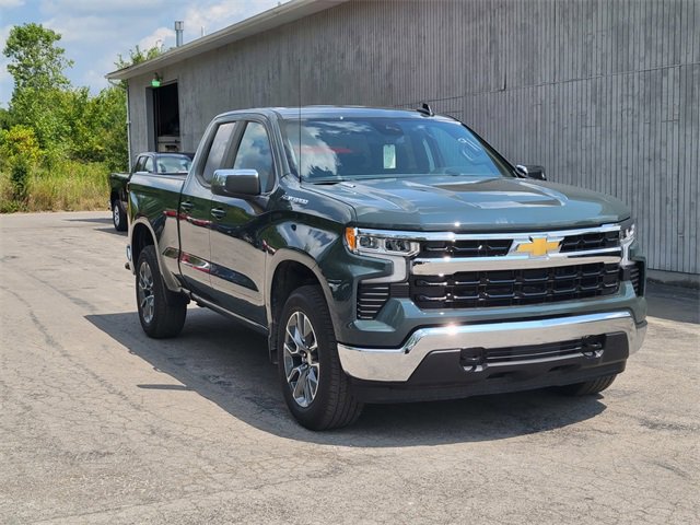 New 2026 Chevrolet Silverado 1500 LT image 3
