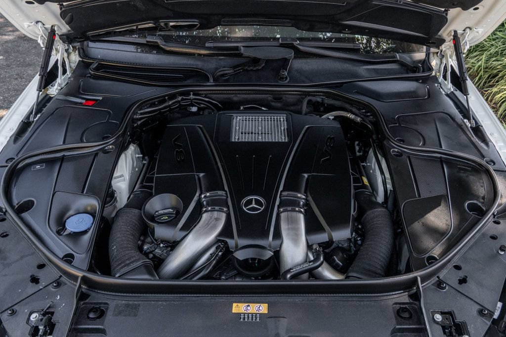 Used 2017 Mercedes-Benz S 550 4MATIC Sedan image 31