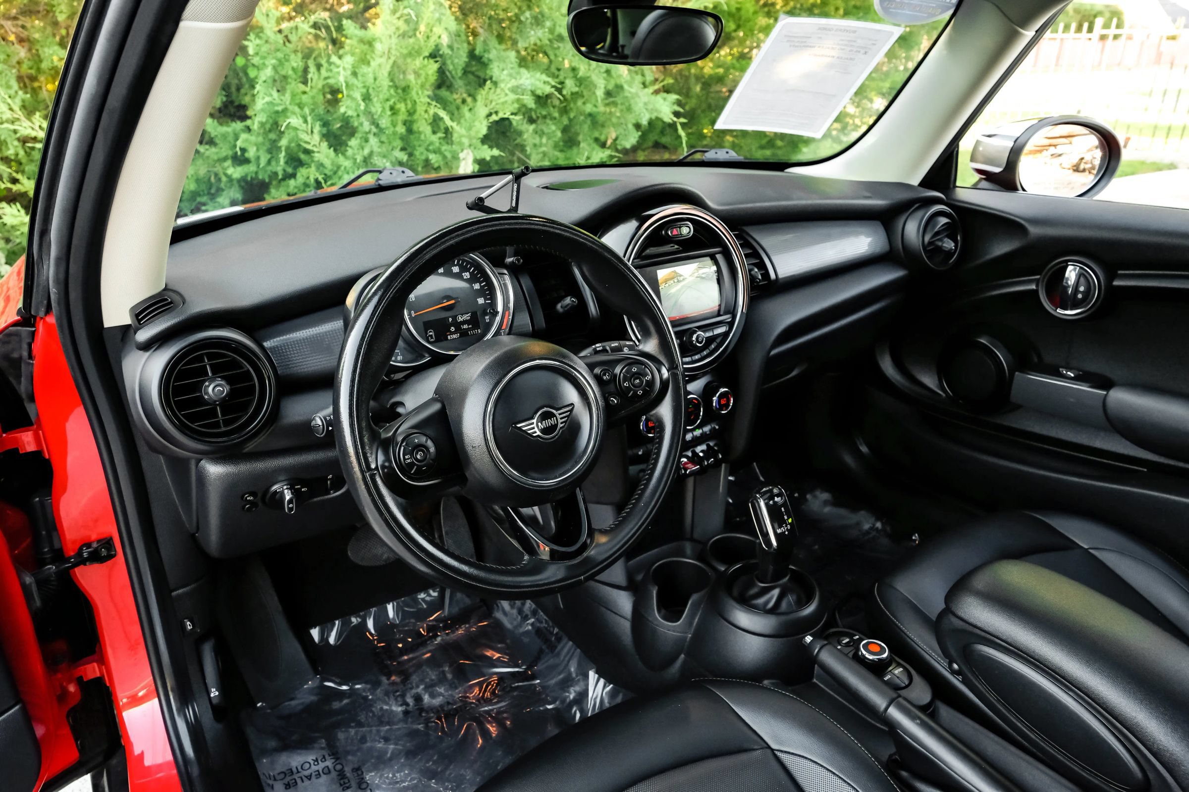 Used 2021 MINI Cooper 2-Door Hardtop FWD image 3
