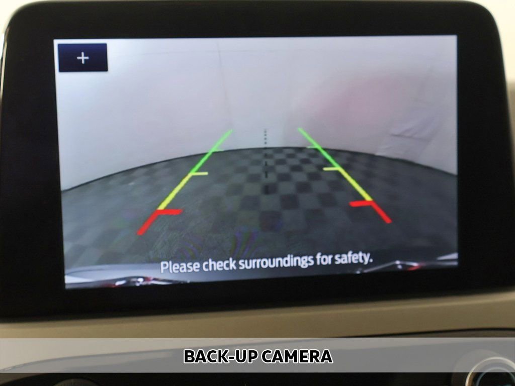 Used 2021 Ford Escape SE image 4