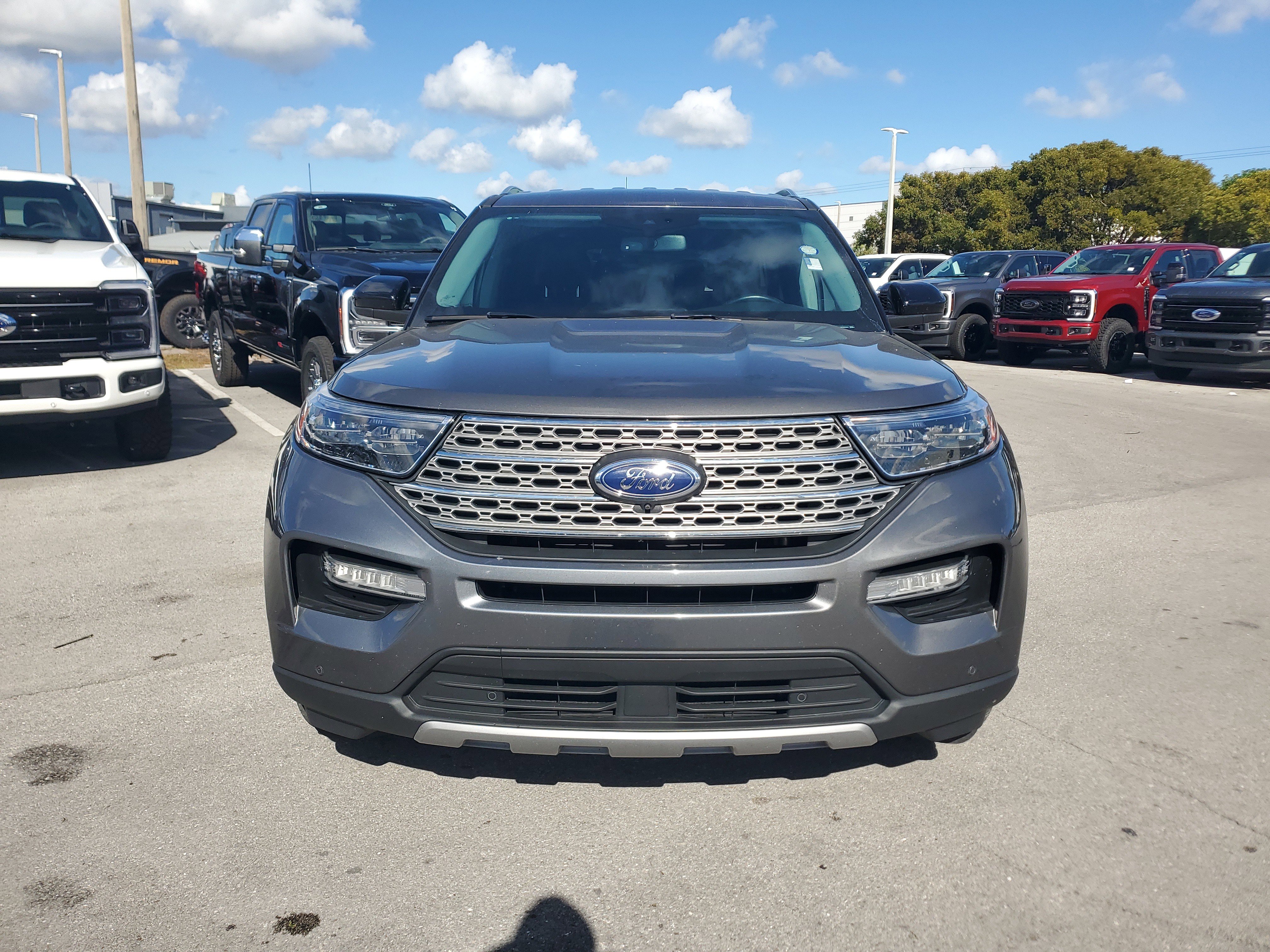 Used 2023 Ford Explorer Limited video 2