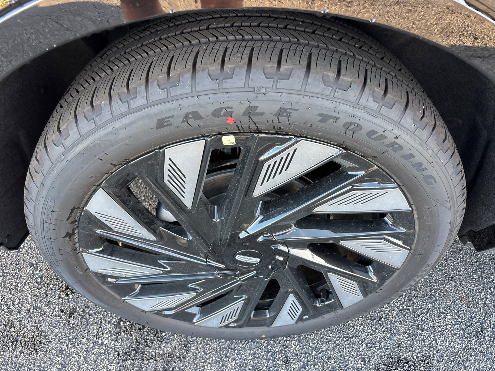 New 2026 Lincoln Nautilus Reserve w/ Jet Appearance Package AWD/4WD image 10