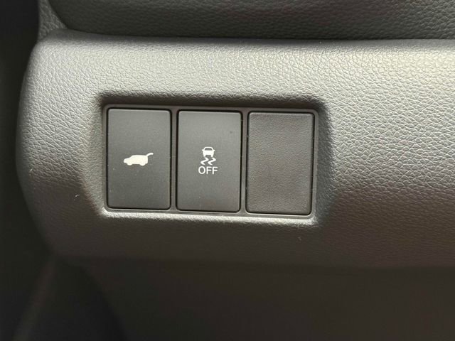 Used 2024 Honda Pilot Touring image 15