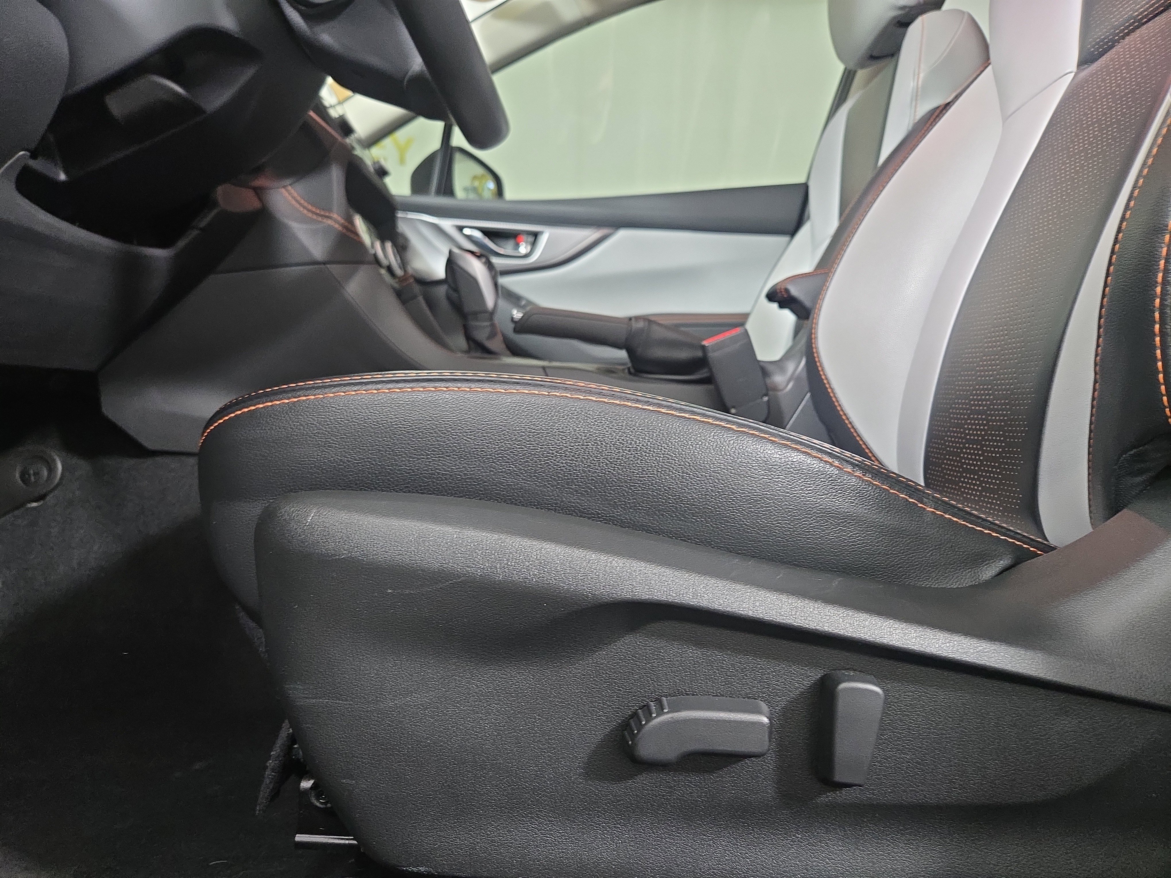 Used 2023 Subaru Crosstrek 2.5i Limited w/ Moonroof Package image 31