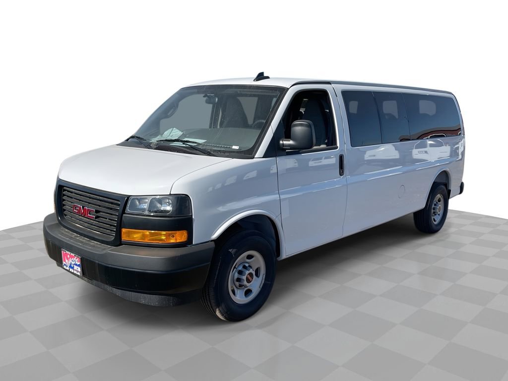 New 2025 GMC Savana 3500 LS