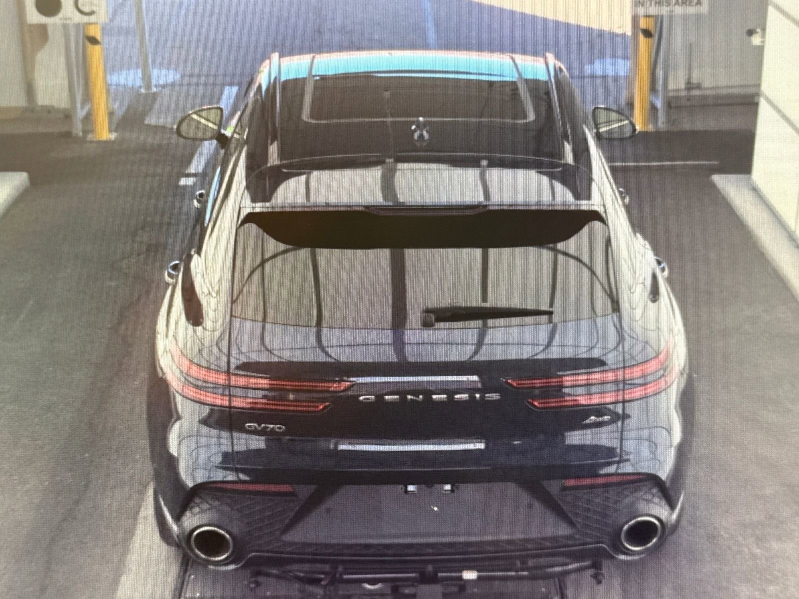 Used 2025 Genesis GV70 2.5T w/ Sport Prestige Package image 15