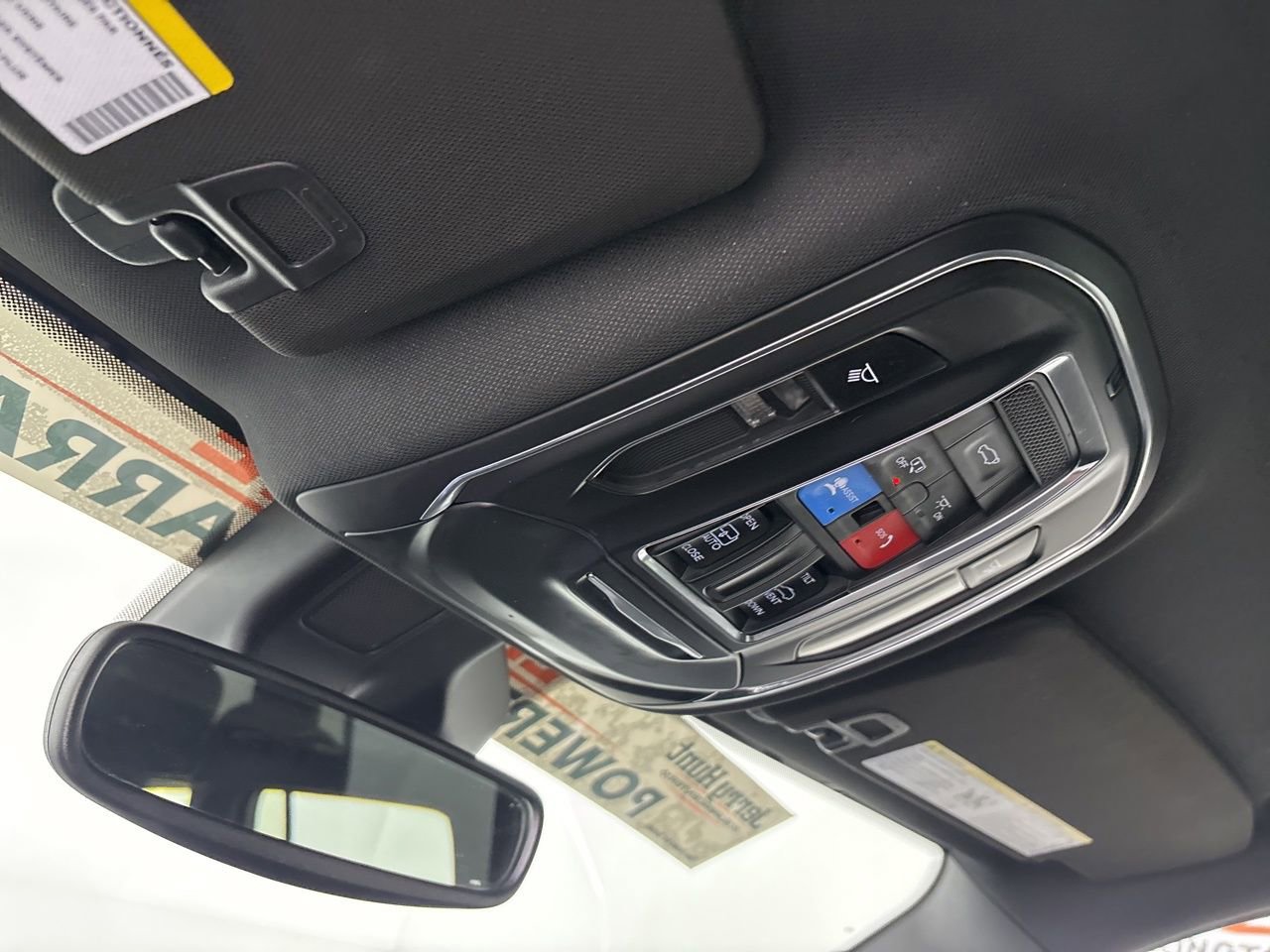 Used 2023 Jeep Grand Cherokee L Laredo image 21